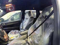 جیپ گراند شیرۆکی